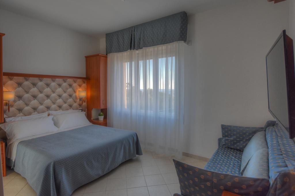 Hotel Noris Finale Ligure Exterior foto